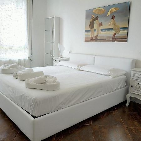 Casaviva - Casa Vacanze Betti A Rapallo Con Terrazza Bagian luar foto