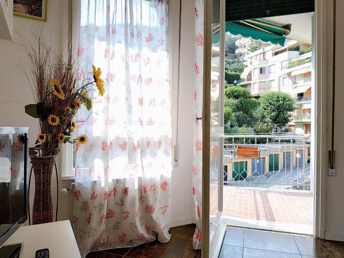 Casaviva - Casa Vacanze Betti A Rapallo Con Terrazza Bagian luar foto